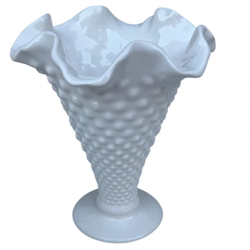 Vintage Daisy White Milk Glass Hobnail Ruffled Vase Cottage Farmhouse Decor